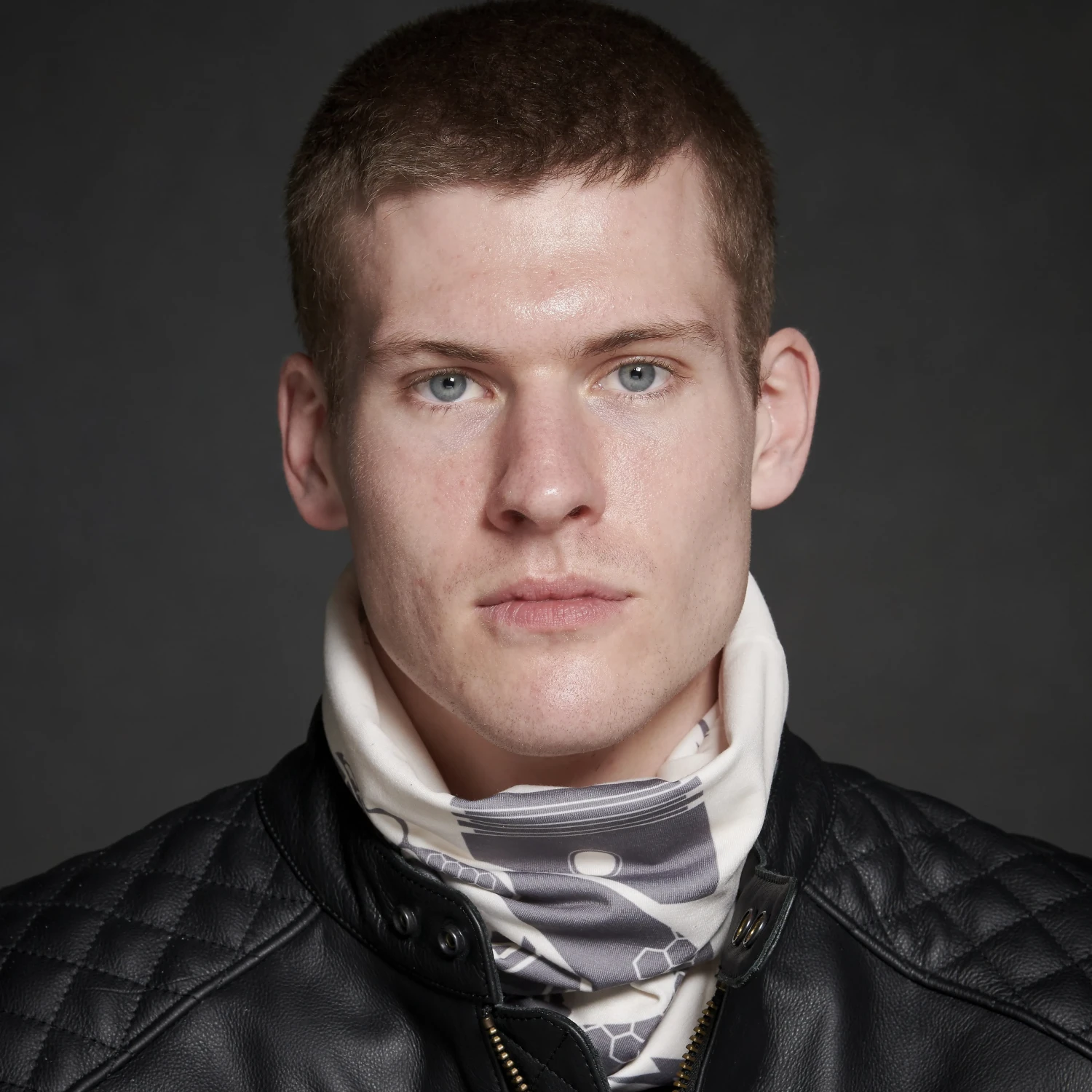 Triumph Venom Neck Tube